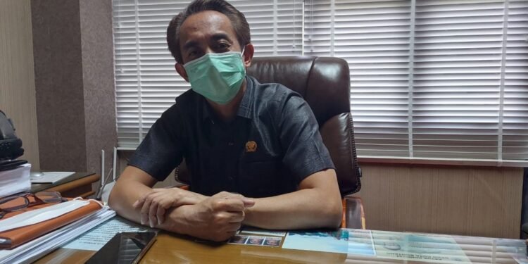 Terima Keluhan Pembagian BLT Saat Reses, Ketua Komisi II DPRD Bontang Sebut Pendataan Dinas Terkait Keliru