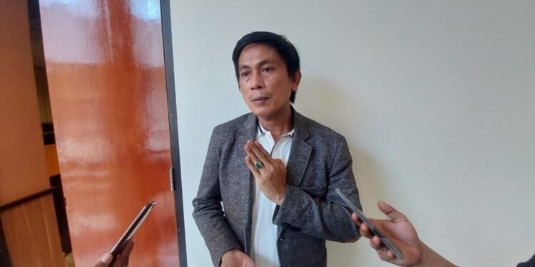 Pemerintah Didesak Beri Solusi Pedagang Kaki Lima Lapangan Bessai Berinta