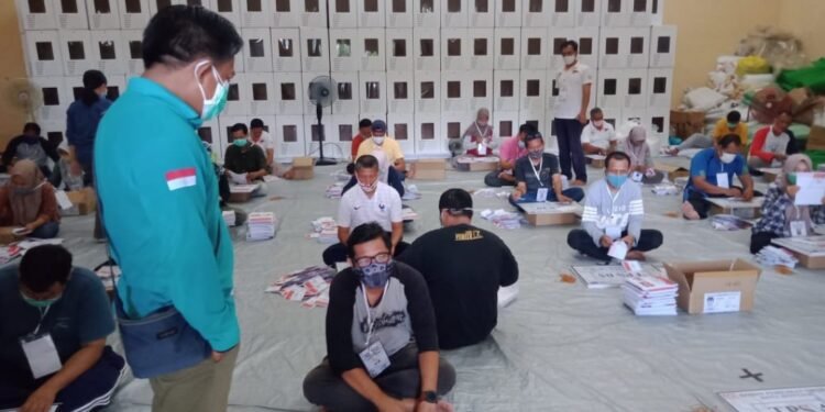 125.916 Surat Suara Pilkada Bontang Disortir dan Dilipat