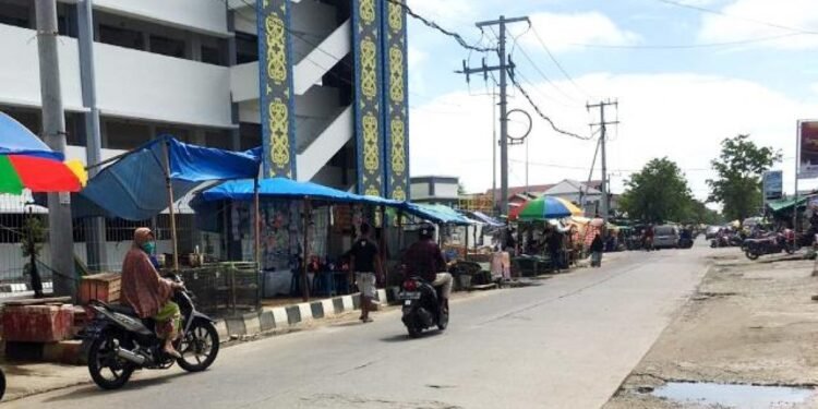 Pasar Tamrin Sepi Kunjungan, Pemerintah Didesak Tertibkan Pasar Liar