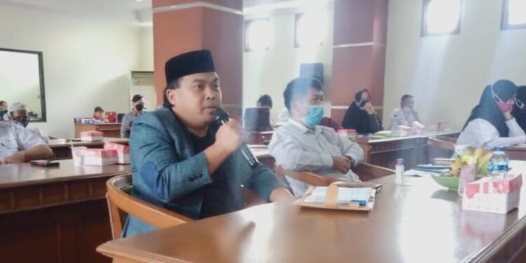 Aspirasi Pengangkatan PNS Guru Honorer Usia 35 ke Atas Tanpa Tes Dapat Dukungan Penuh DPRD Bontang