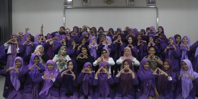 SMK TI Labbaika Lakukan Studi Kontekstual Mendalami Profesi Arsiparis dan Manajeman Perkantoran