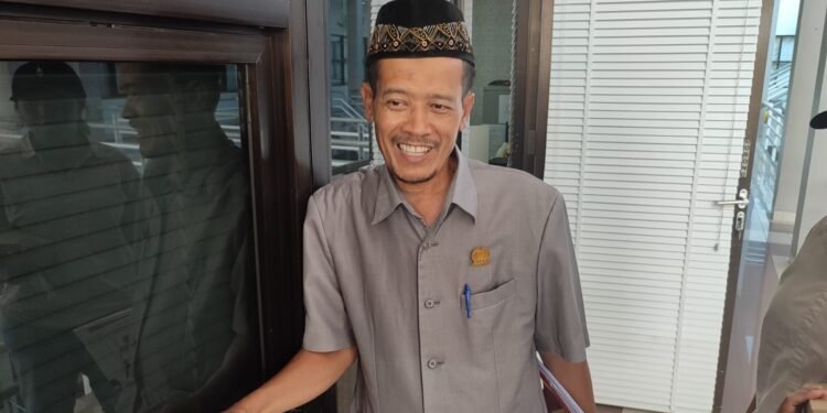 Warga keluhkan banjir Dikawasan Gunung Elai, Dewan Lakukan Sidak