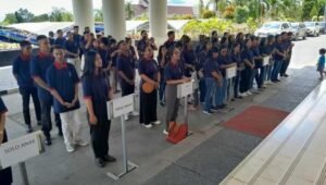 Pemkab Kutim Lepas 140 Kontingen Kutim untuk Pesparawi II Tingkat Kaltim 20231