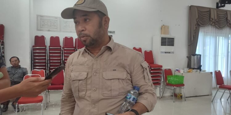 Pagar Tembok Kantor Kelurahan Kanaan Roboh, Amir Tosina Sebut Pengerjaan Tidak Sesuai Perencanaan