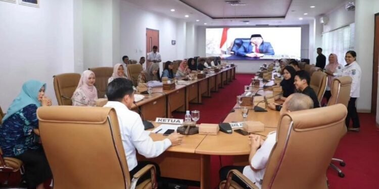 Ketua Dewan Bontang Ajak Duta Forum Anak Kenali Tugas Legislator