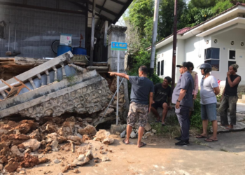 Bonnie Sukardi Tinjau Lokasi Longsor di Bontang, Soroti Keterkaitan Proyek Pemkot