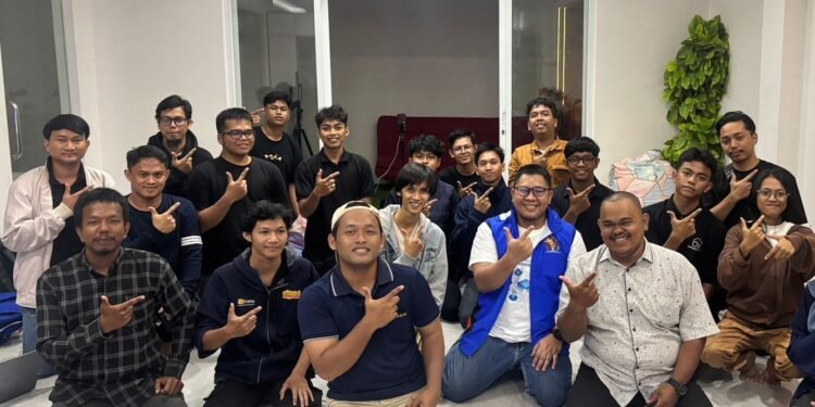 TechTalk #8 Bontang Bangkitkan Semangat Inovasi Digital Anak Muda Lewat IoT dan AI
