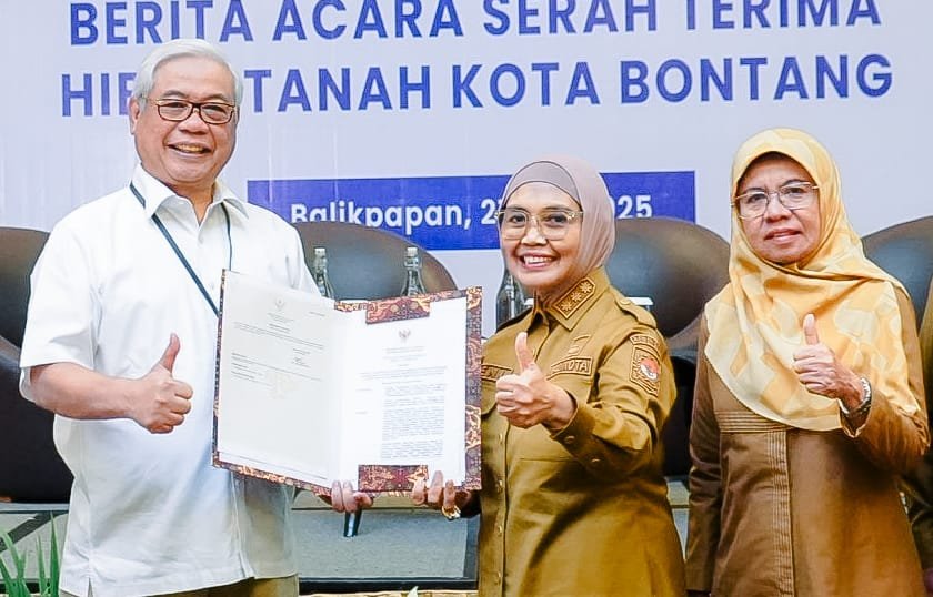 Bontang dan Bulog Resmikan Kerja Sama Hibah Daerah