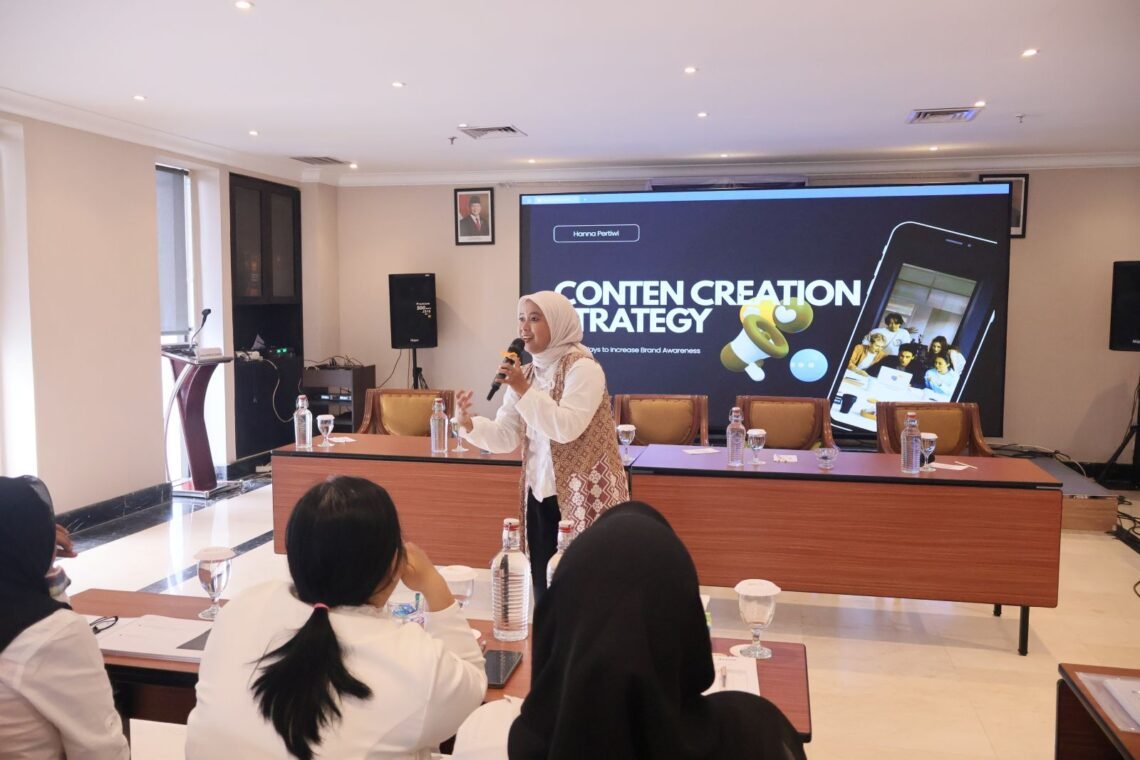 Pupuk Kaltim Bekali 30 UMKM Binaan di Samarinda Keterampilan Multimedia dan Public Speaking