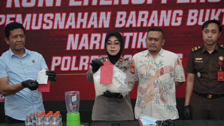 Polres Bontang Musnahkan Ribuan Gram Sabu dan Puluhan Ekstasi Hasil Pengungkapan Kasus Narkoba