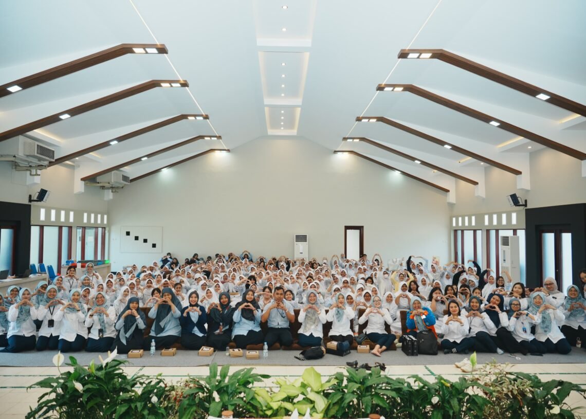 Teladani Kartini, Srikandi Pupuk Kaltim Dorong Perempuan Berdaya Menuju Indonesia Emas 2045